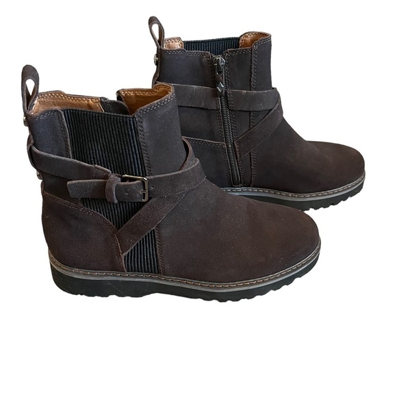 NWOT Donald Pliner Size 6 Buckled Lug Sole Ankle Bootie Brown $268 - Picture 3 of 6